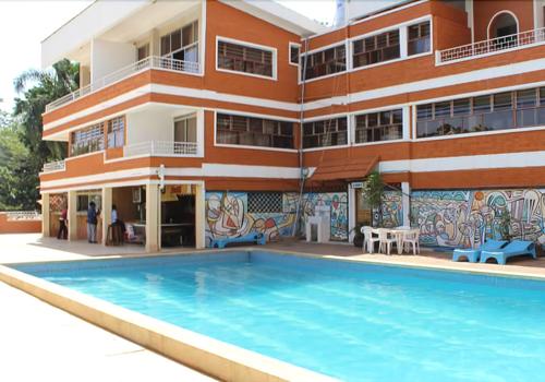 Hotel International 2000